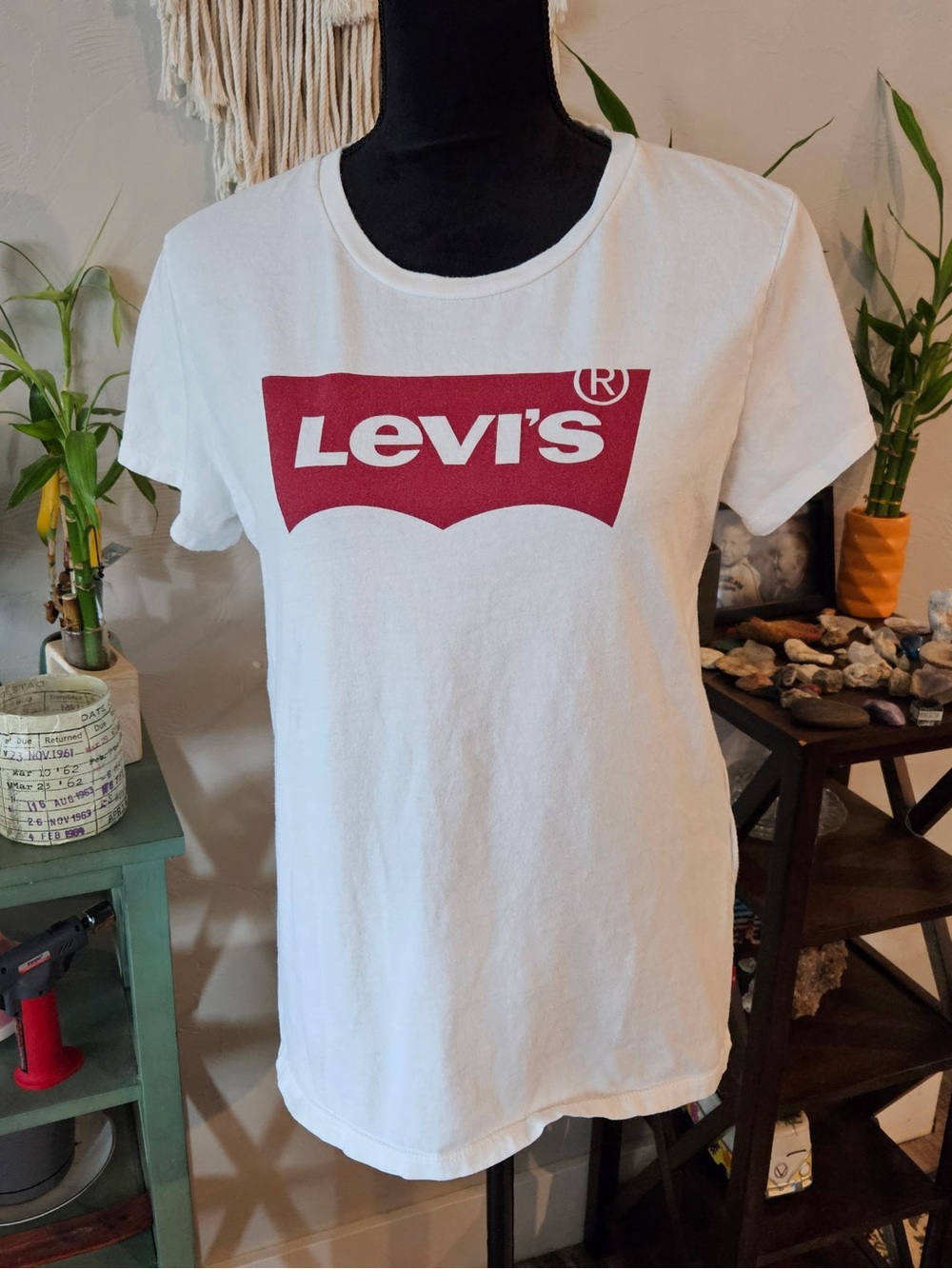Levi's White Tee with Red Tag Accent